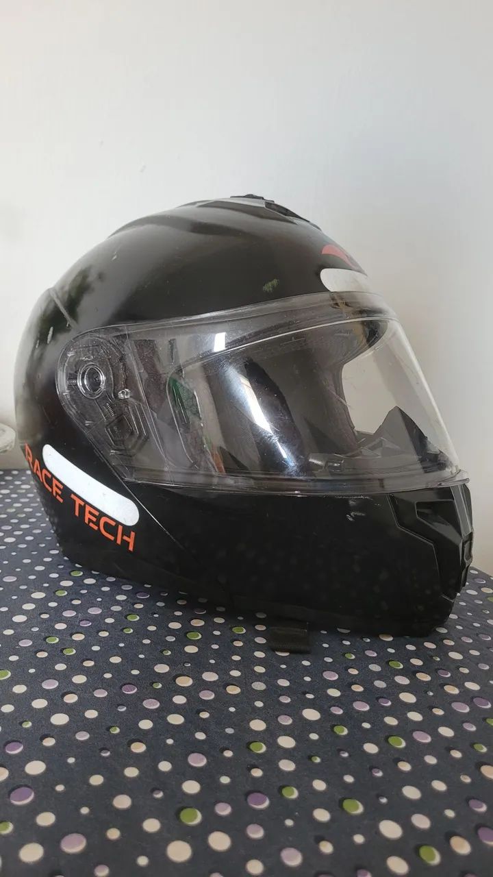 VENDO CAPACETE RACE TECH PRETO