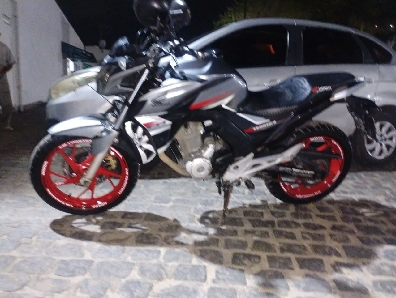 CBX Twister topada - Foto 3
