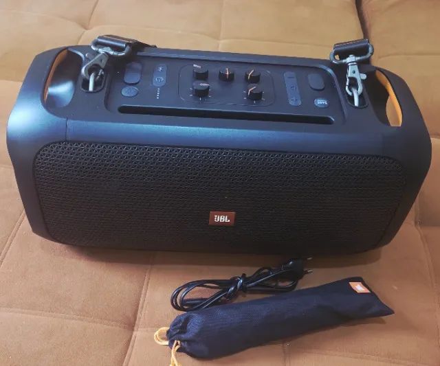 Som JBL Partybox On-the-Go Essential, 100W, Bluetooth, Bateria 12h, Alça, Novíss, NF, Gar  - Foto 3