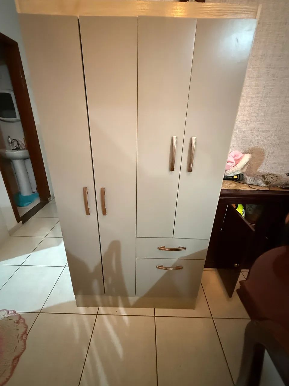 Guarda roupas pequeno  - Foto 3