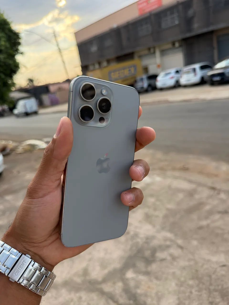 iPhone 16 Pro Max 256GB Natural - Foto 4