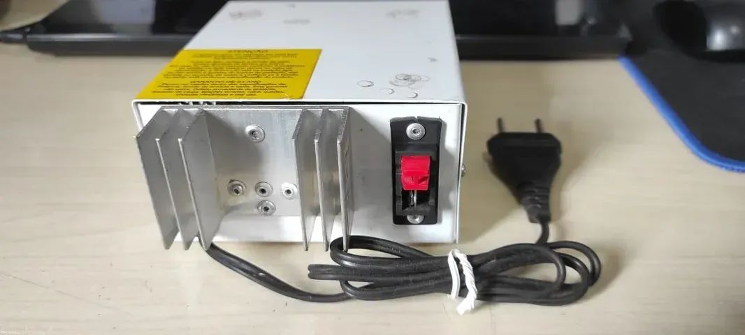 Fonte Chaveada e Estabilizada Frelux 12V - 3A - Bivolt - Foto 3