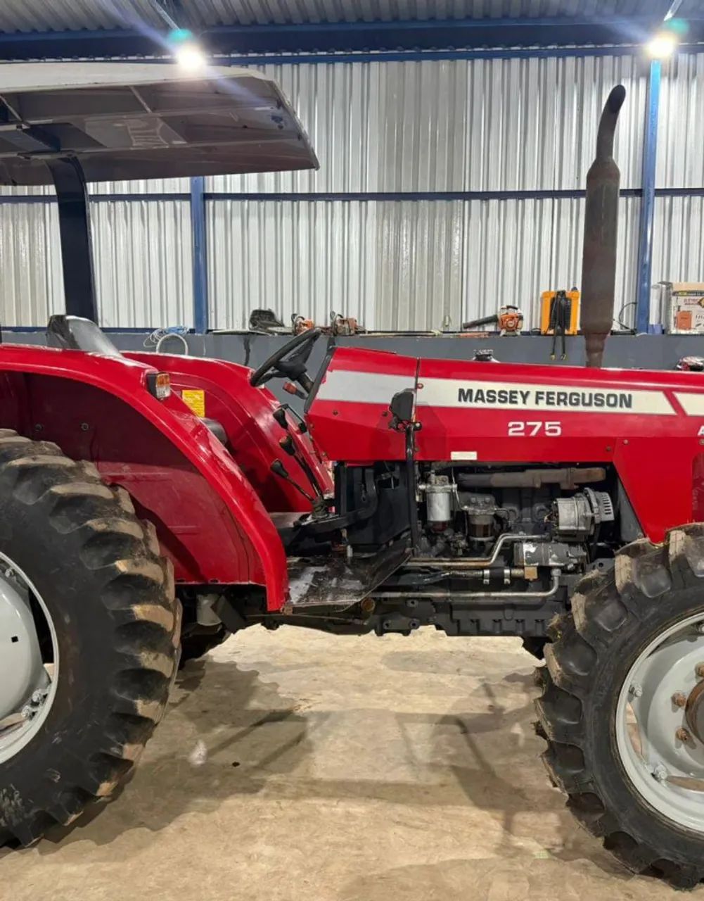 MF 275 Advanced 4x4  - Foto 4