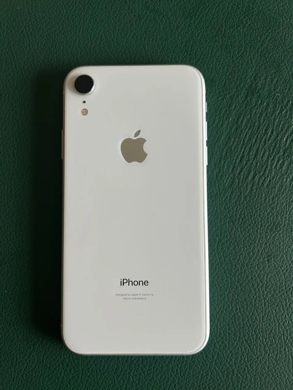 iphone XR - 64 GB