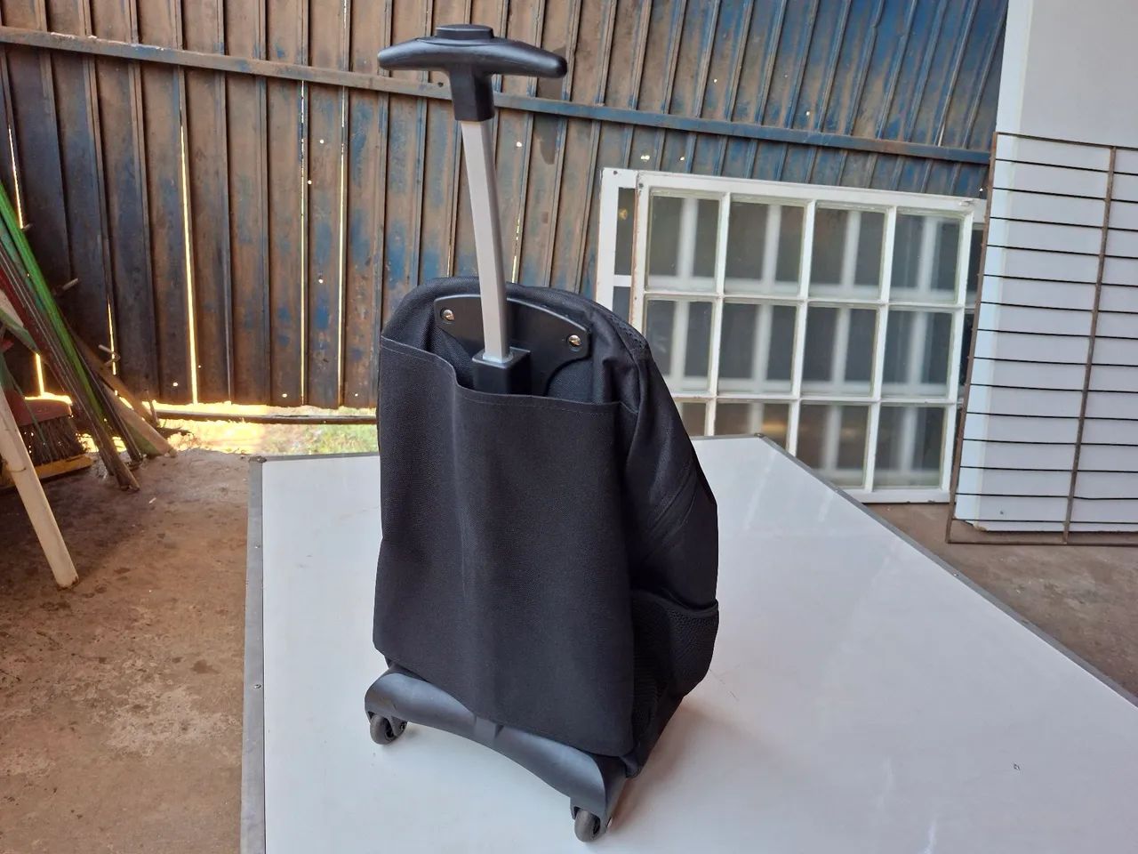 MOCHILA DE RODINHAS 