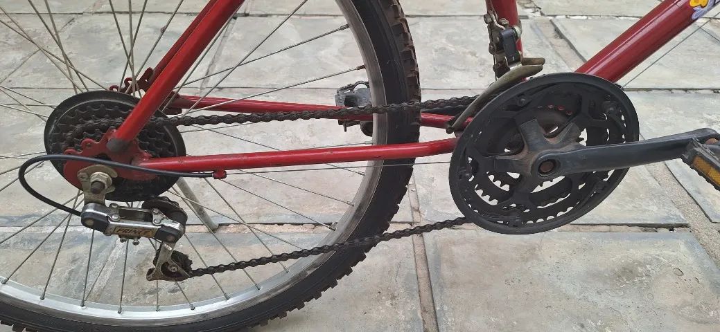 Bicicleta Feminina aro 26, 18 marchas - Foto 6