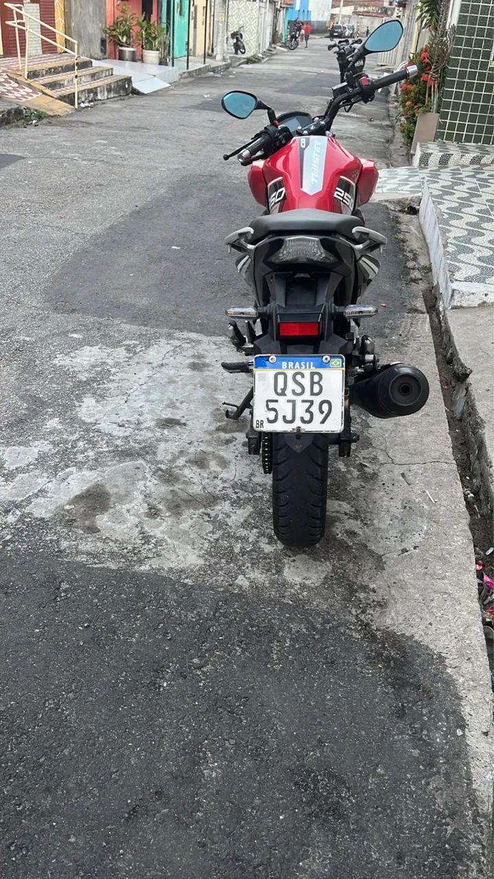 CB TWISTER 2018  - Foto 3