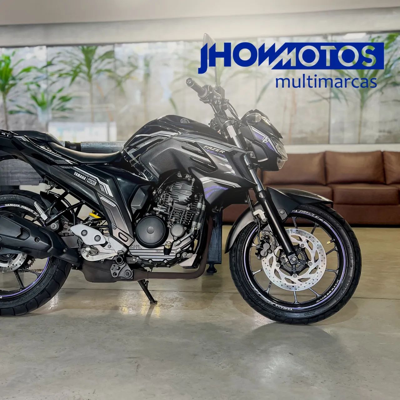 FAZER 250 EDIÇÃO ESPECIAL PANTERA NEGRA 