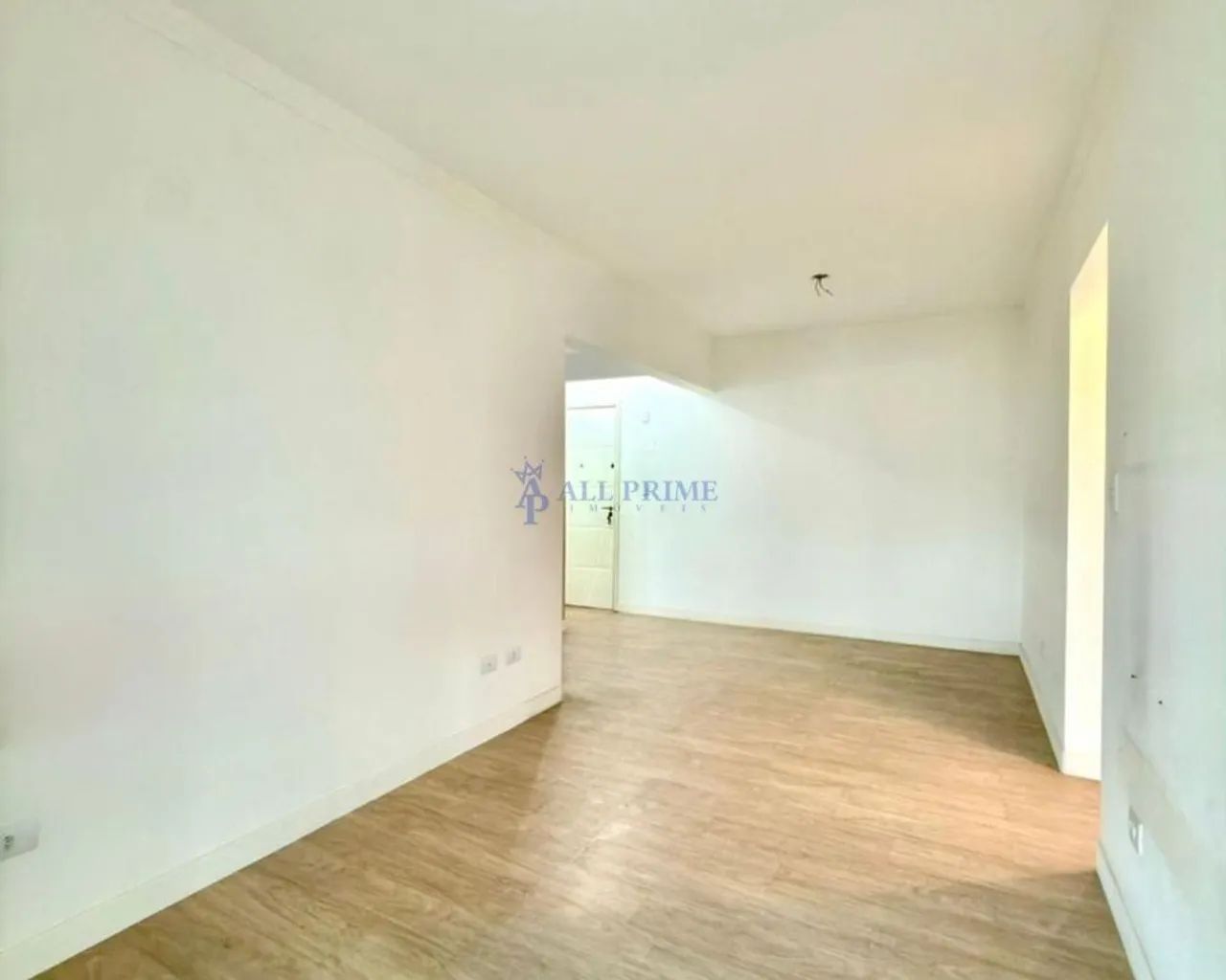 APARTAMENTO COM PISCINA E SACADA COM CHURRASQUEIRA  À CARVÃO - Foto 4