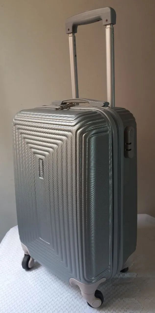 Mala pequena de viagem