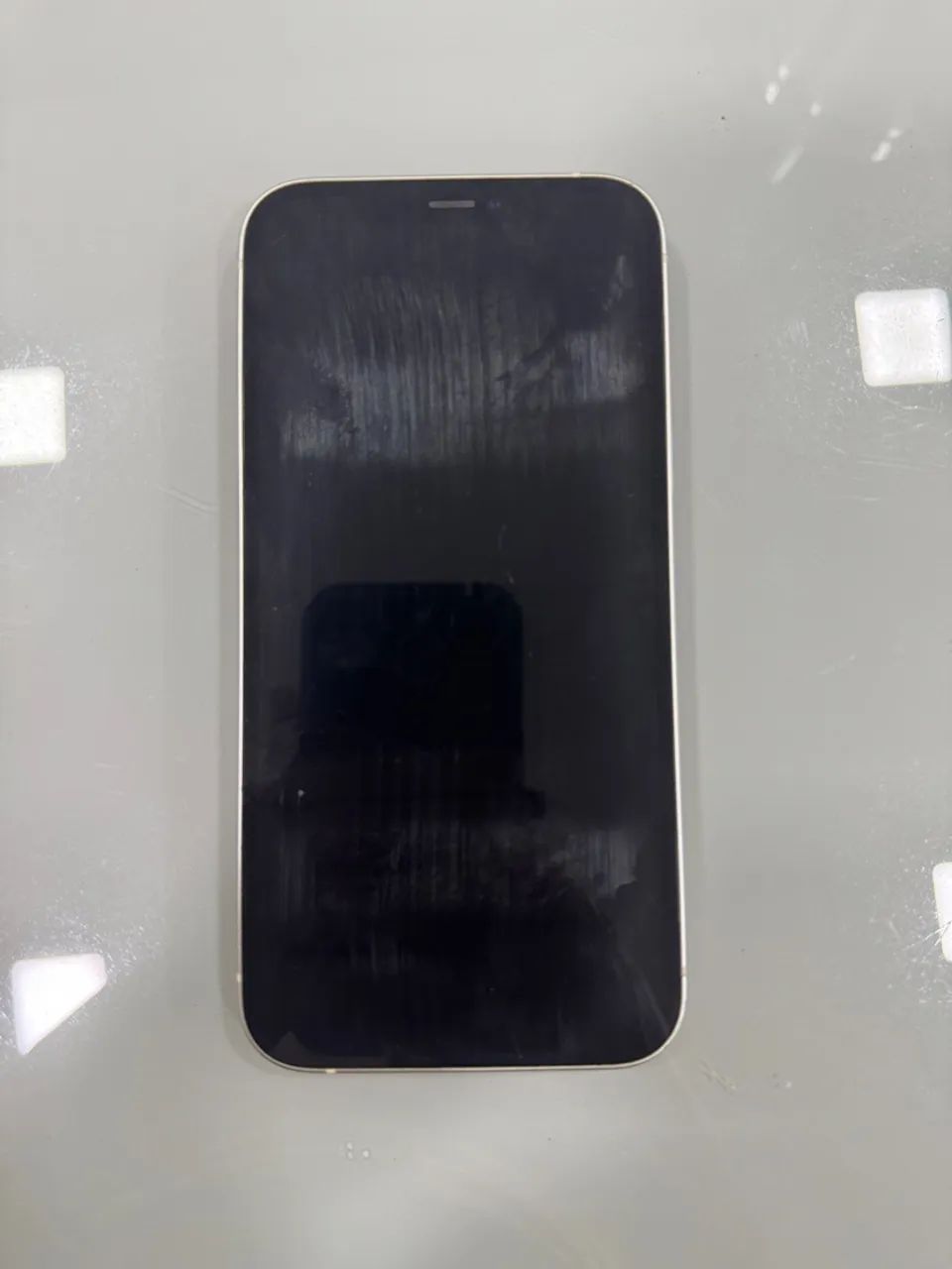 Vende-se iPhone 64 BG