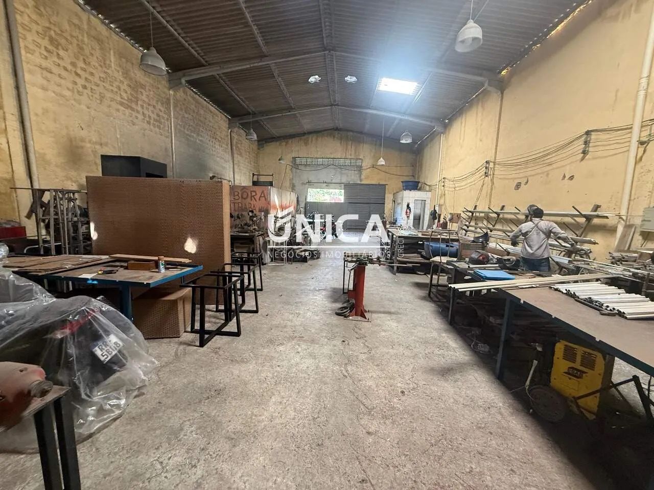 Alugue Galpão com 412,80m² na Coroa do Meio - Foto 5