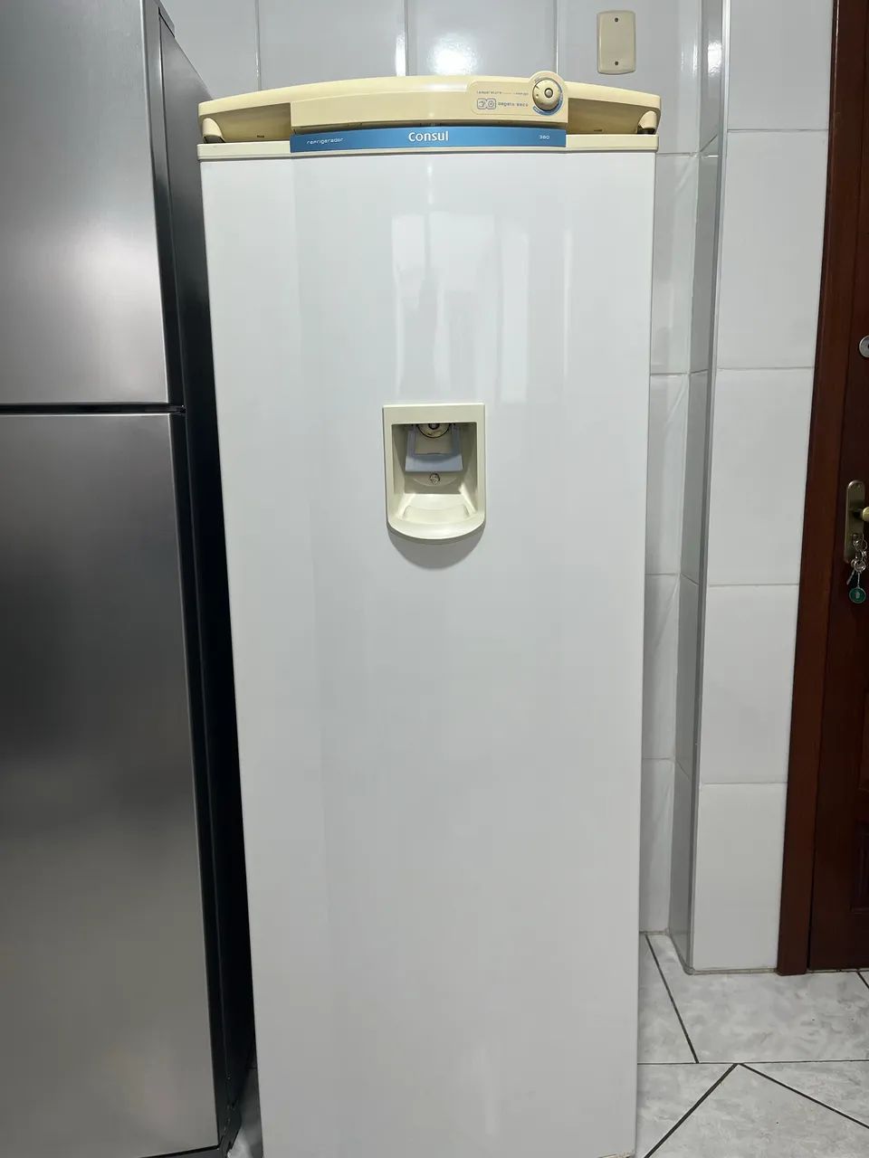 Geladeira cônsul 