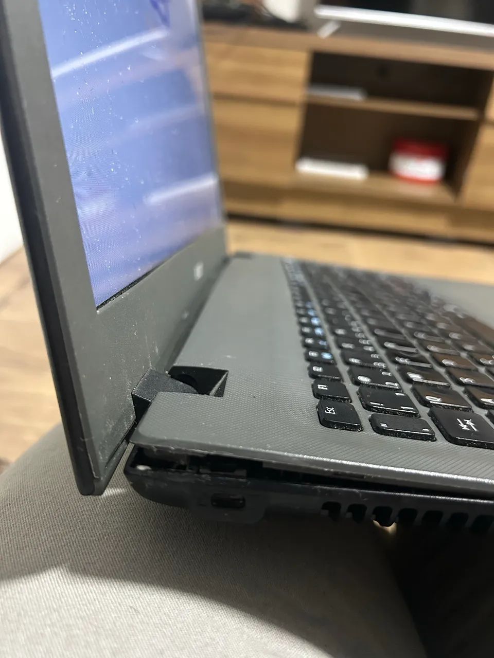 Notebook Acer Aspire E5  - Foto 4