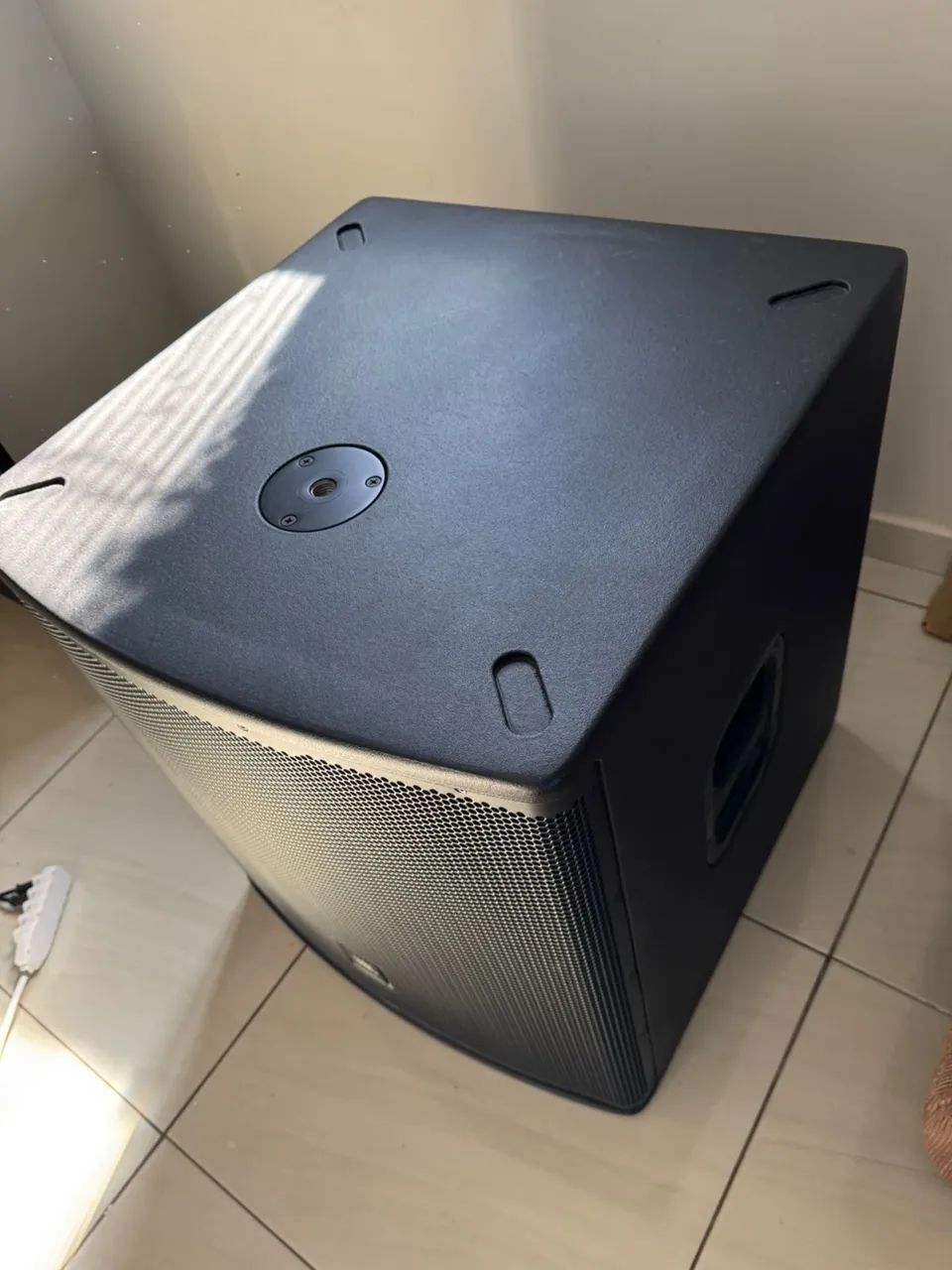 Caixa acústica JBL EON 718s  - Foto 4