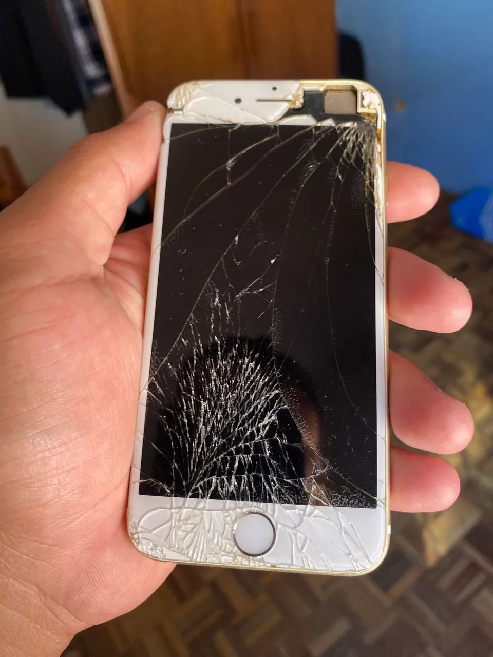 iPhone usado troca de peça 