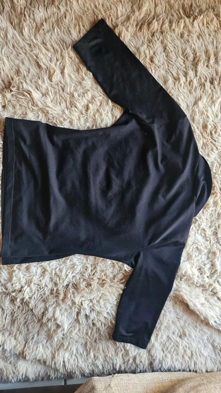 Blusa 3/4 decote preto - Foto 5