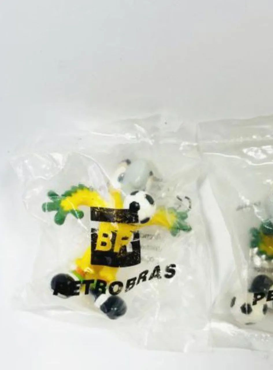 Boneco ararajuba copa 1994 Petrobras  - Foto 2