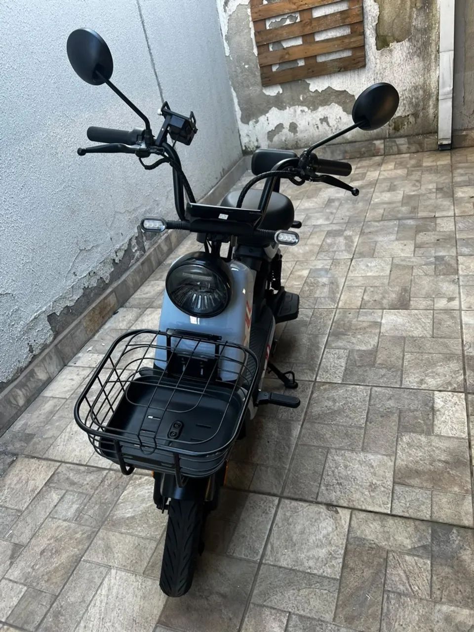 Moto elétrica 