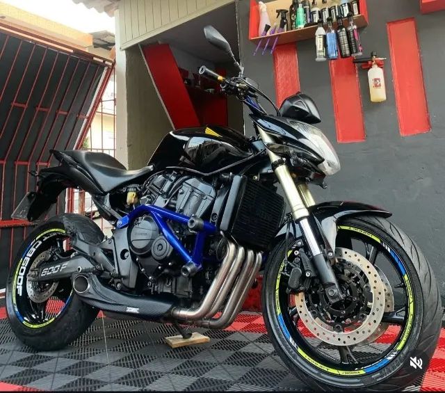 CB 600F HORNET 2010