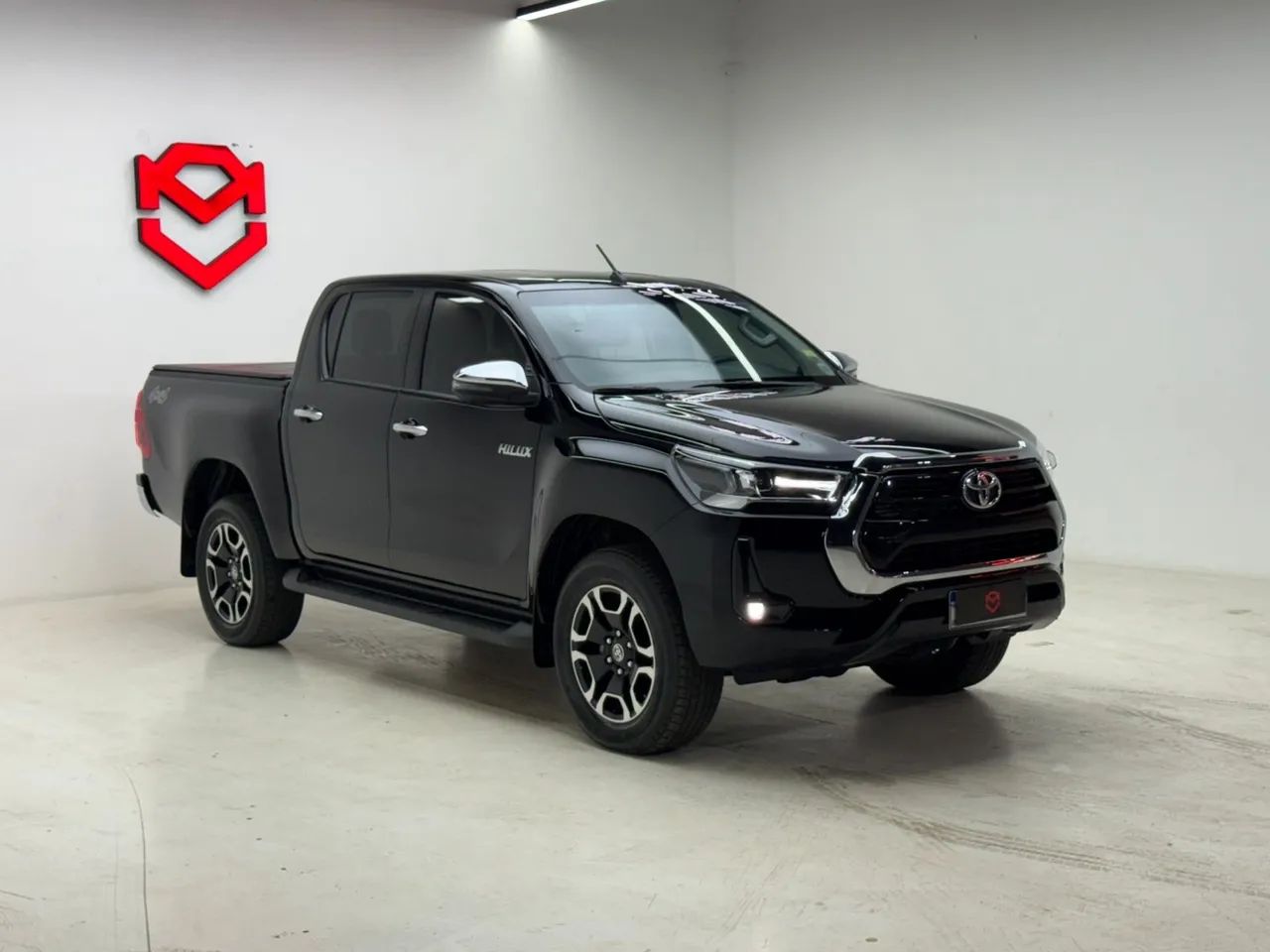 Toyota Hilux Hilux CD SRV 4x4 2.8 TDI Diesel Aut. 2025