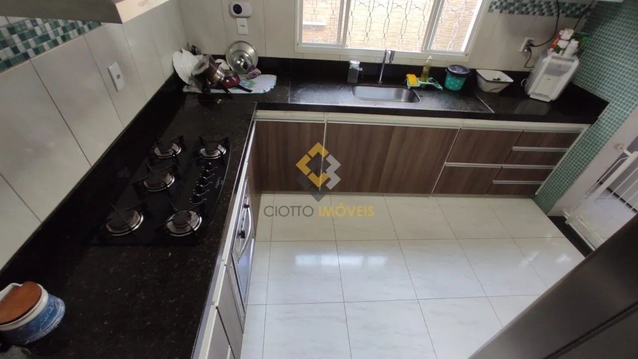 Casa 4 quartos - Foto 4