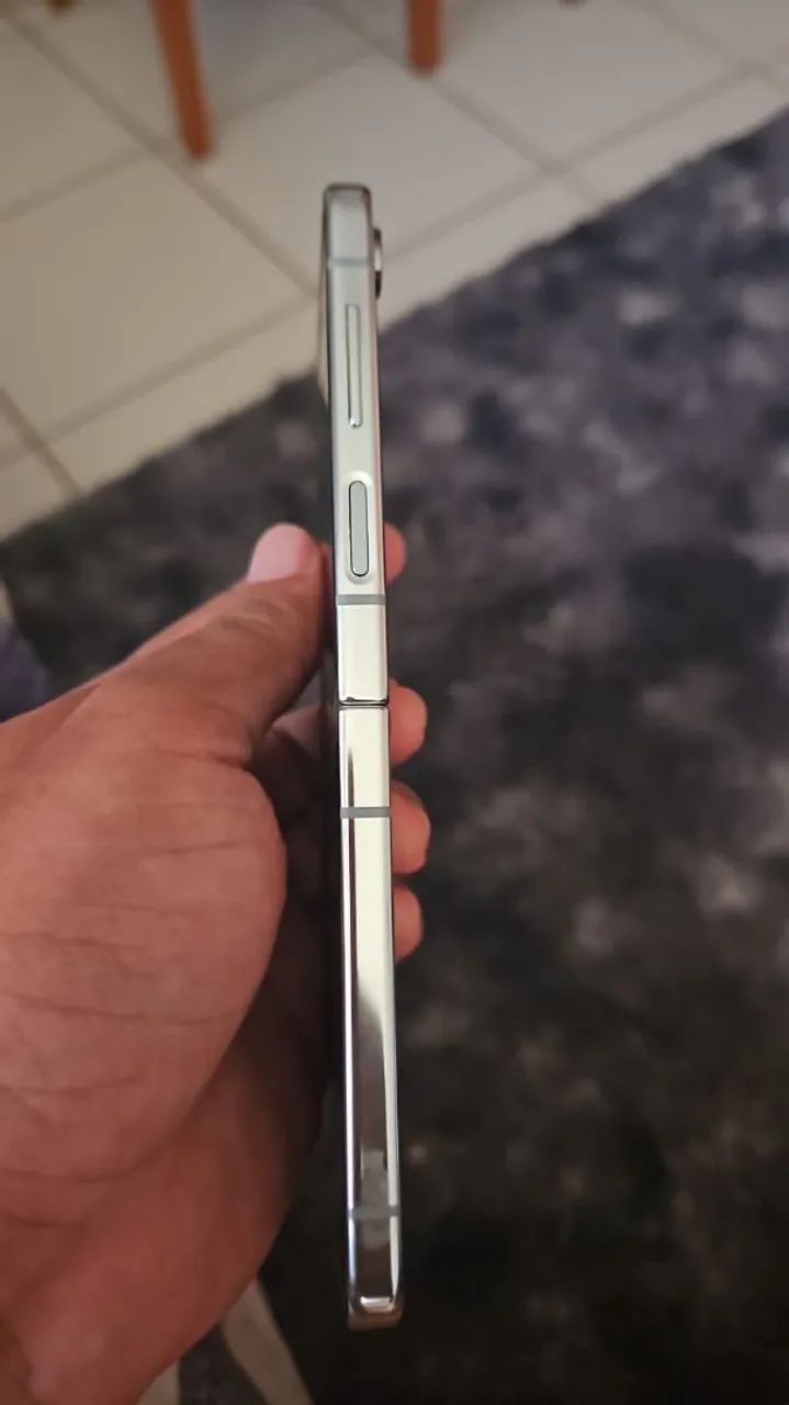 Samsung galáxia zflip 5 - Foto 2