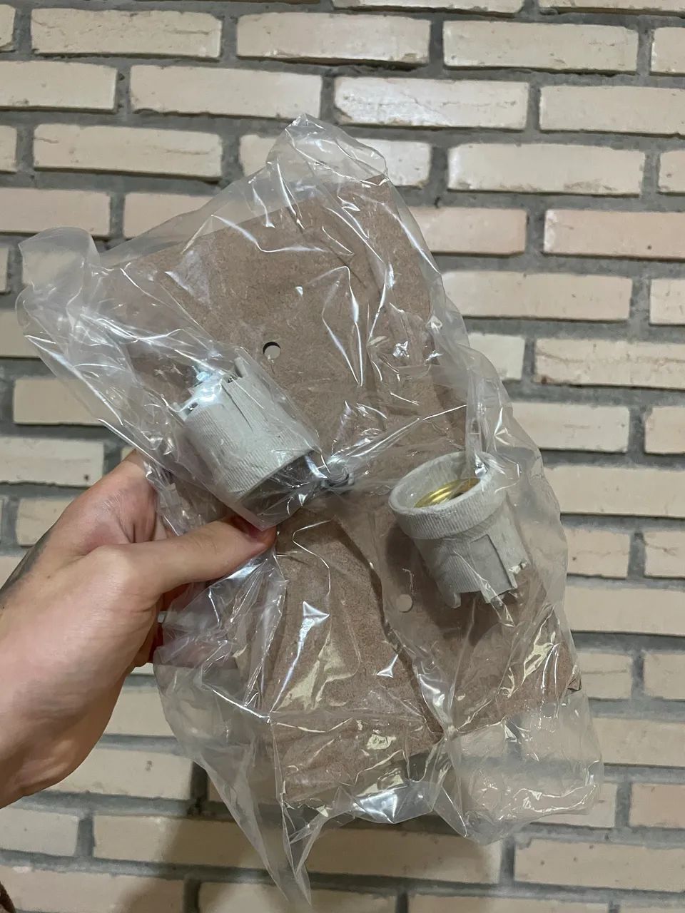 3 Arandelas com Aberturas em Linha da marca Primelight - Foto 4