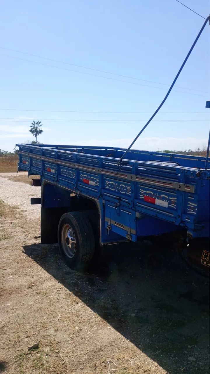 Carroceria 708  - Foto 5