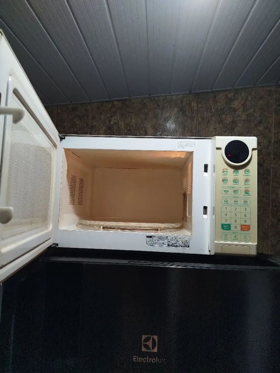 Microondas funcionando perfeitamente  - Foto 2