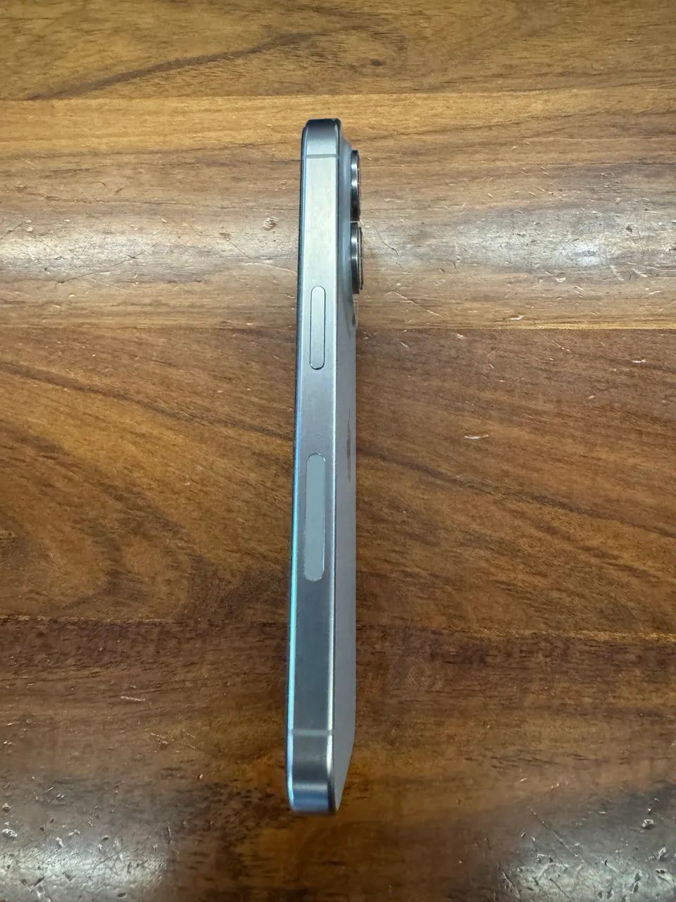 IPhone 15 Pro  - Foto 3