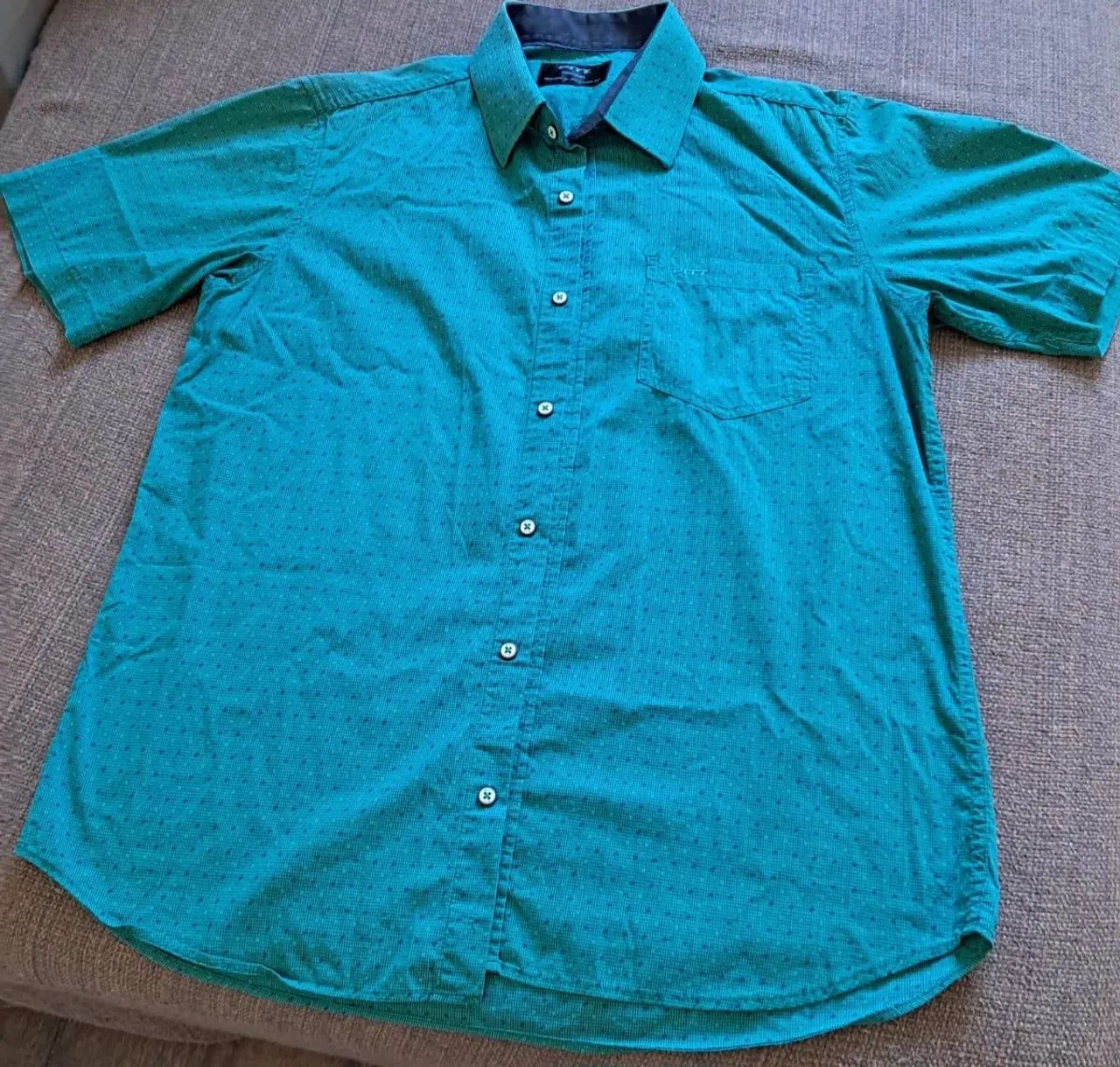 Doação de roupa masculina - Foto 2