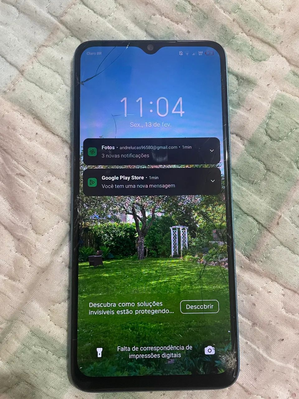 celular com a tela trincada mas funciona perfeitamente, valor negociável. - Foto 2