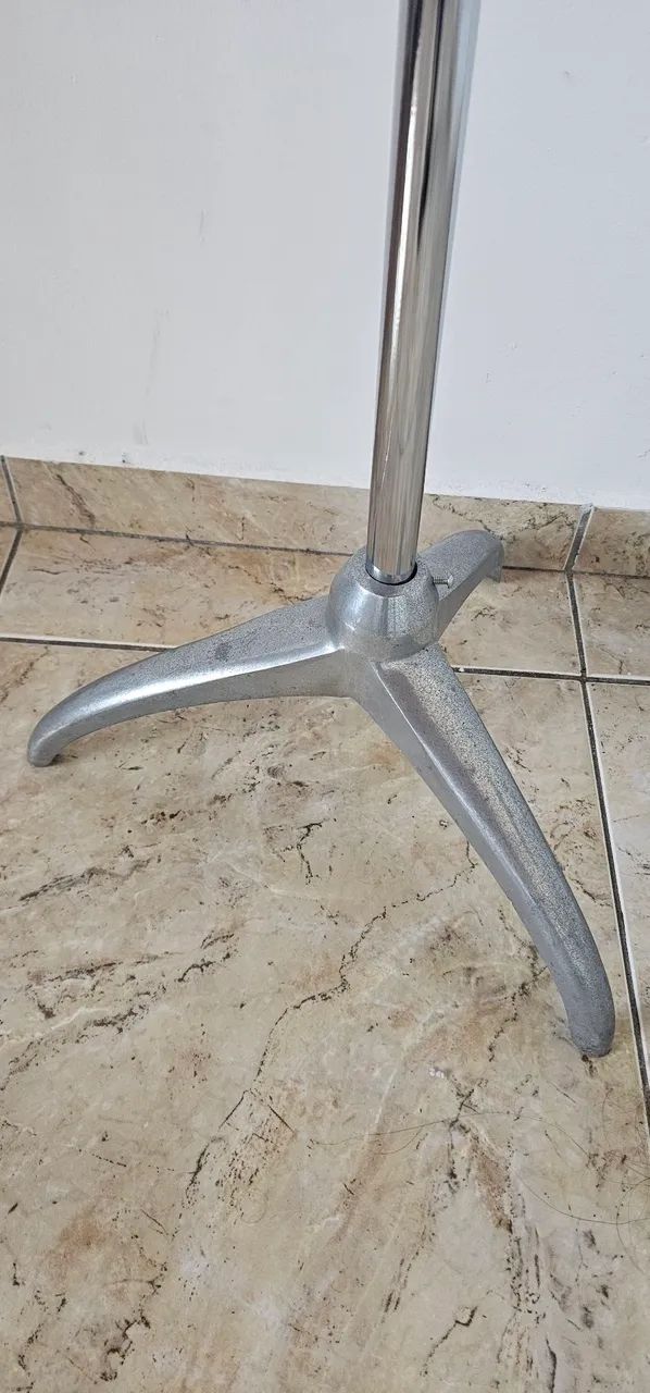 Busto expositor feminino (informações abaixo). - Foto 5