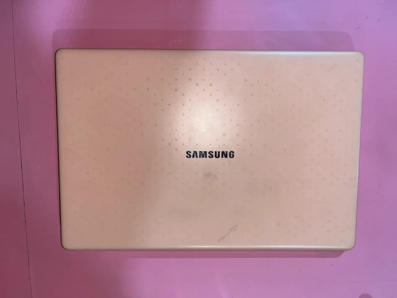 Notebook Samsung Flash F30 rosa com carregador  - Foto 2