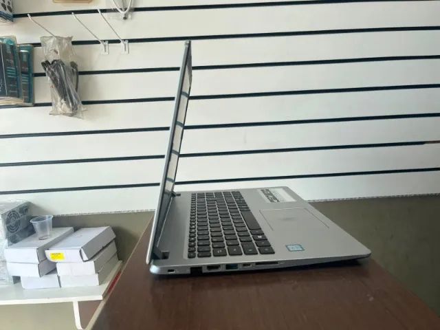 Notebook Acer A515 Core I5 8 Ger 8GB/ SSD DE 120 e Hd 1 TB) - Tela Slim 15.6 Polegadas - Foto 4