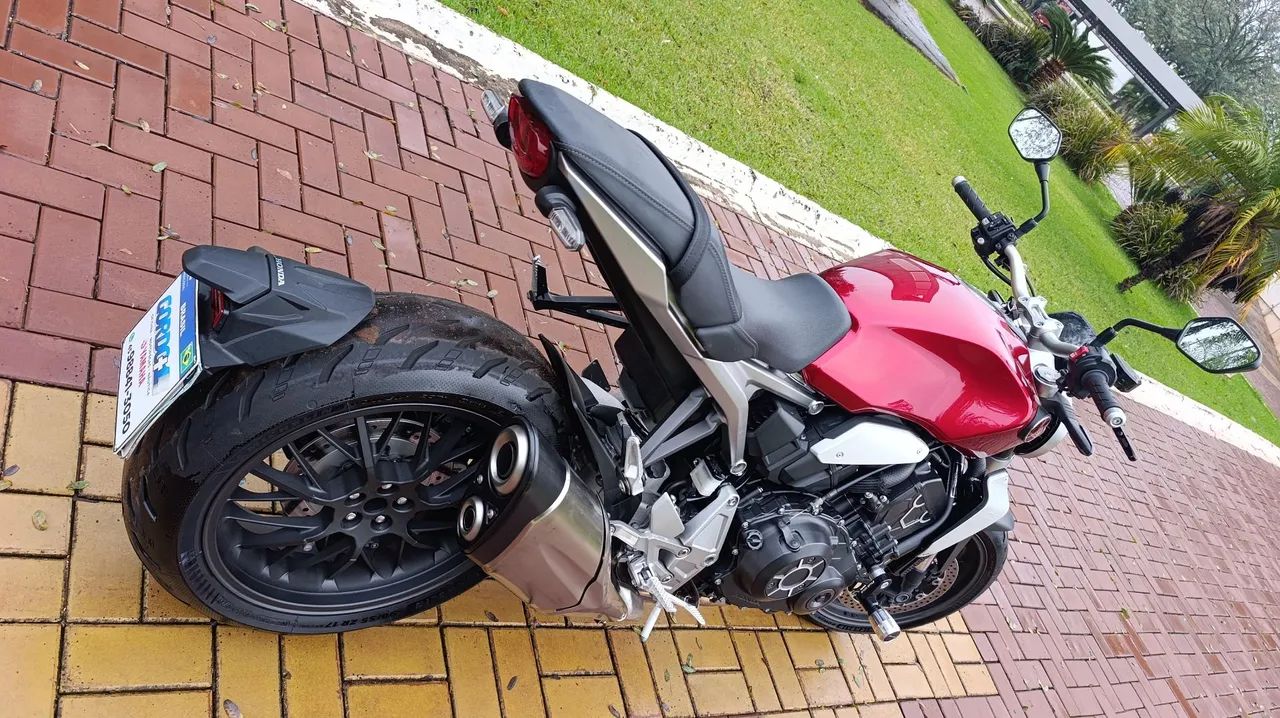 CB 1000 R - Foto 5