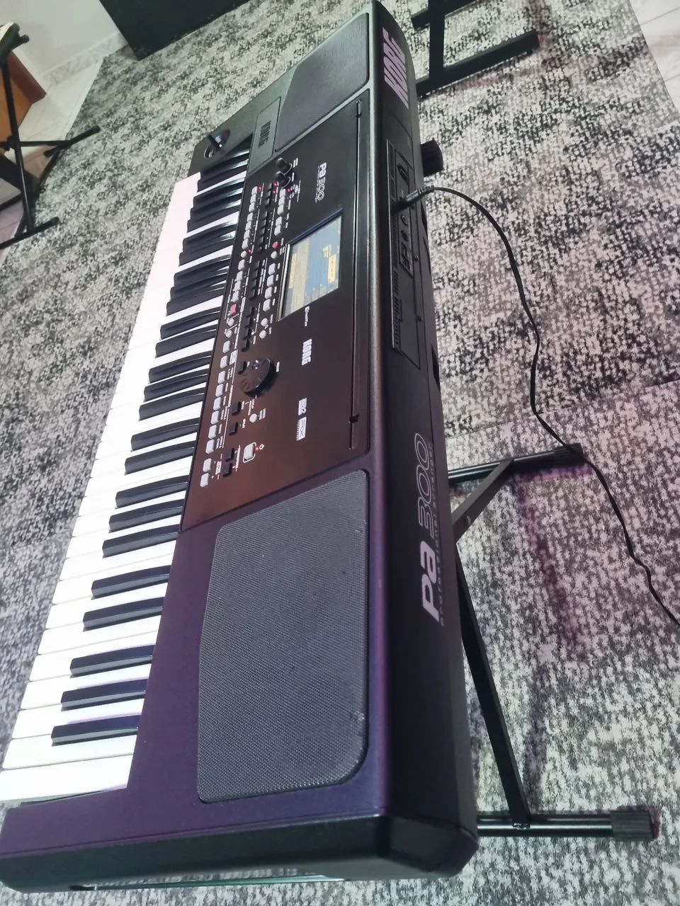 Teclado Korg PA-300 - Foto 4