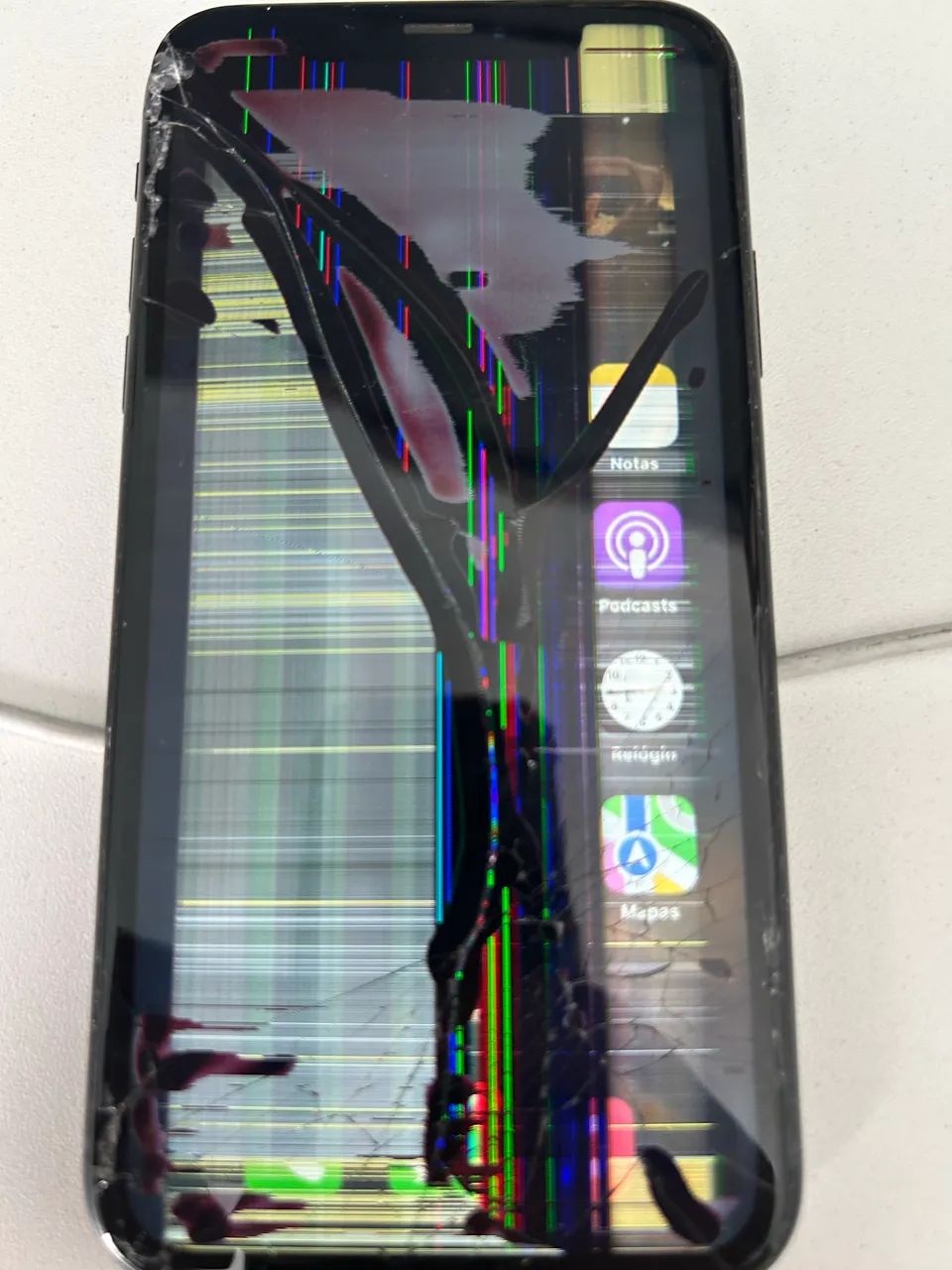 iPhone XR ( tela quebrada / funcionando) - Foto 3