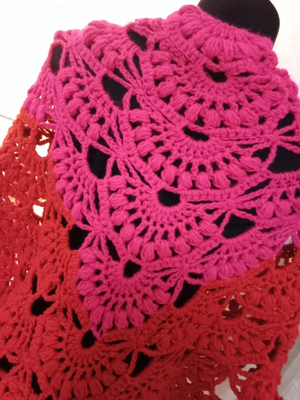 Poncho lã tricô feito a mão  - Foto 4
