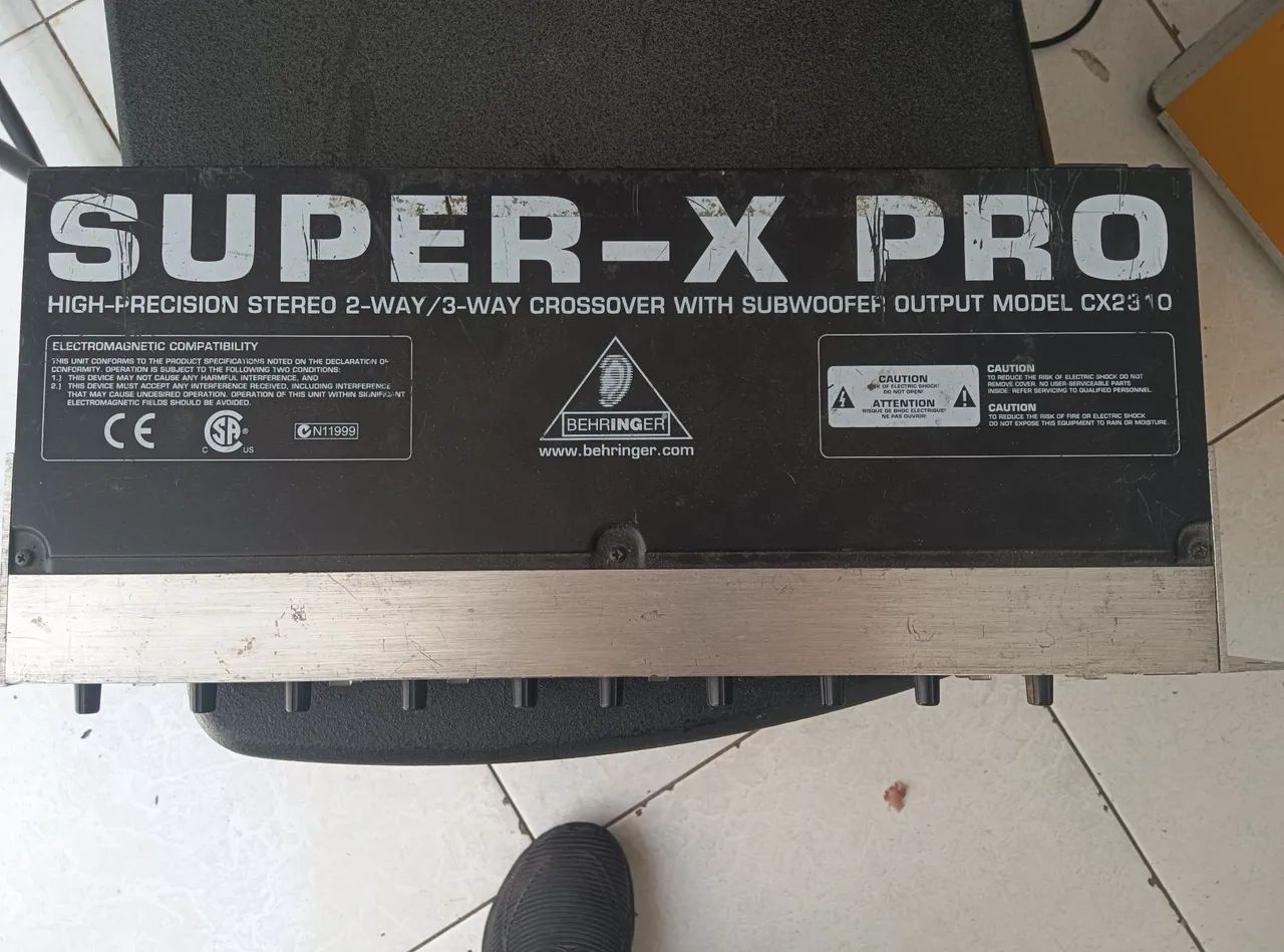 Crossover Behringer CX 2310 - Foto 3