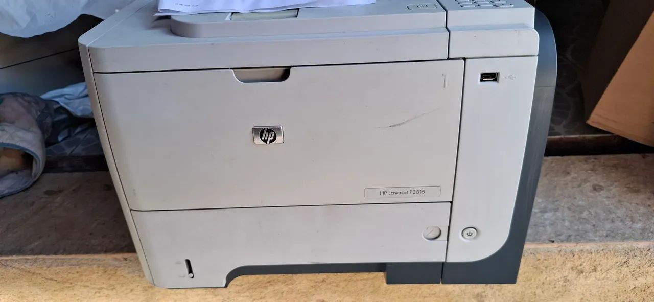 Impressora  hp p3015 usado