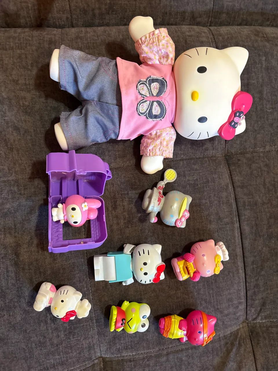 Lote hello Kitty  - boneca, miniaturas McDonald?s  - Foto 5