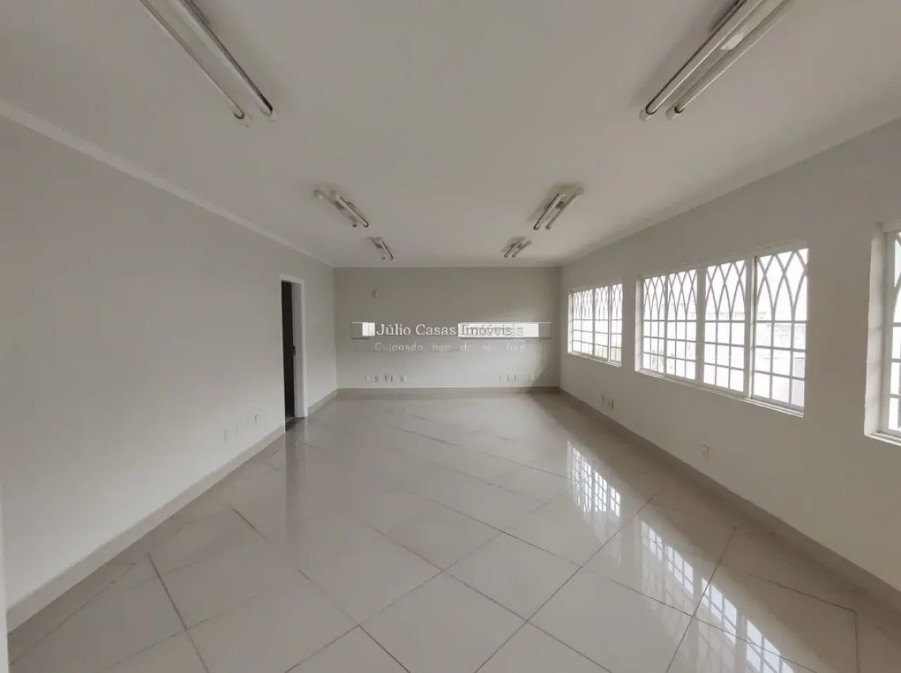 Comercial Casa em Sorocaba - Foto 2