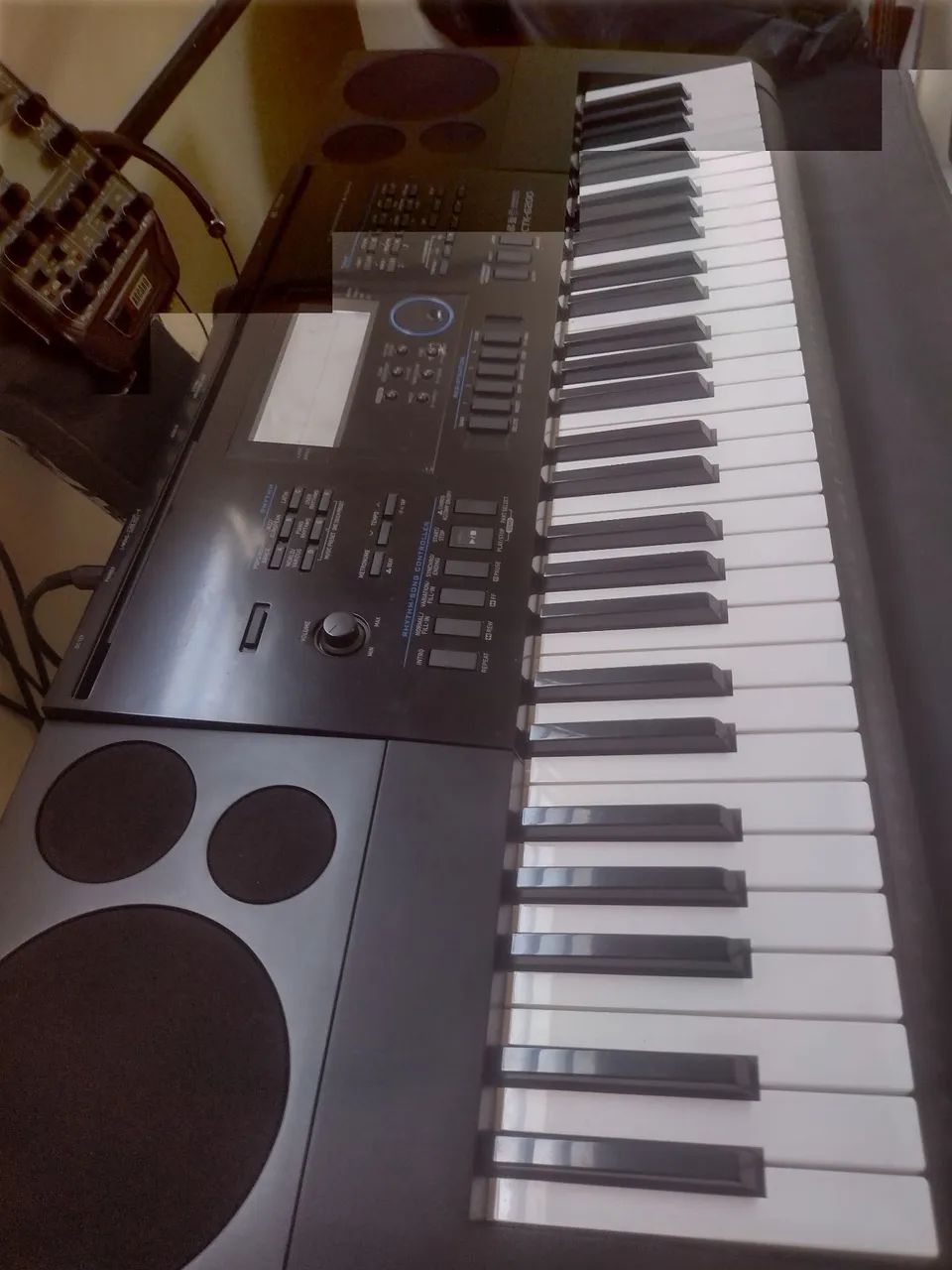 Teclado Casio CTK 6200 - Programado com Ritmos atuais - Foto 2