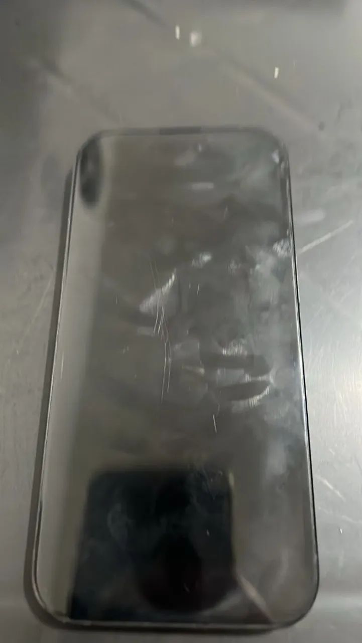 iPhone 16  - Foto 2
