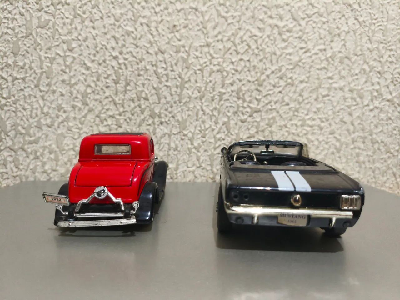 Lote de Diecast Carros de metal colecionáveis  - Foto 3