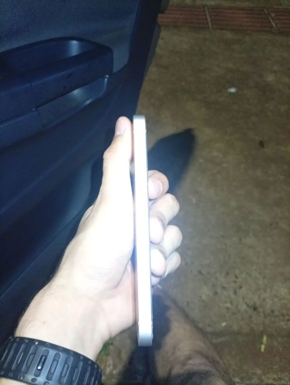 iPhone 14 branco 128gb  - Foto 3