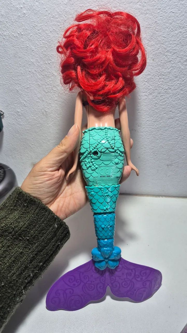 Boneca Ariel, a pequena sereia e busto barbie  - Foto 3