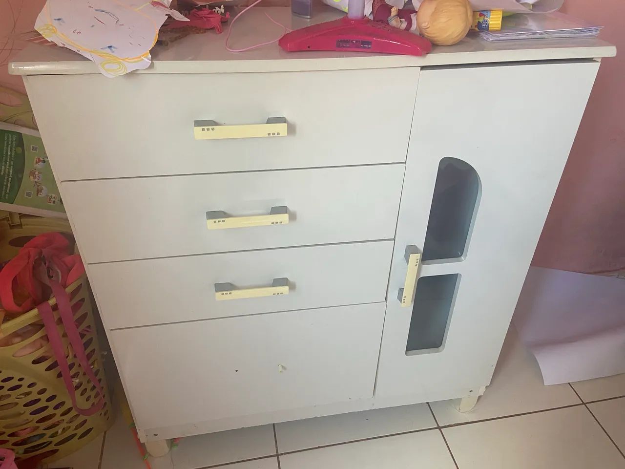 Vende se cômoda infantil branca - Foto 4